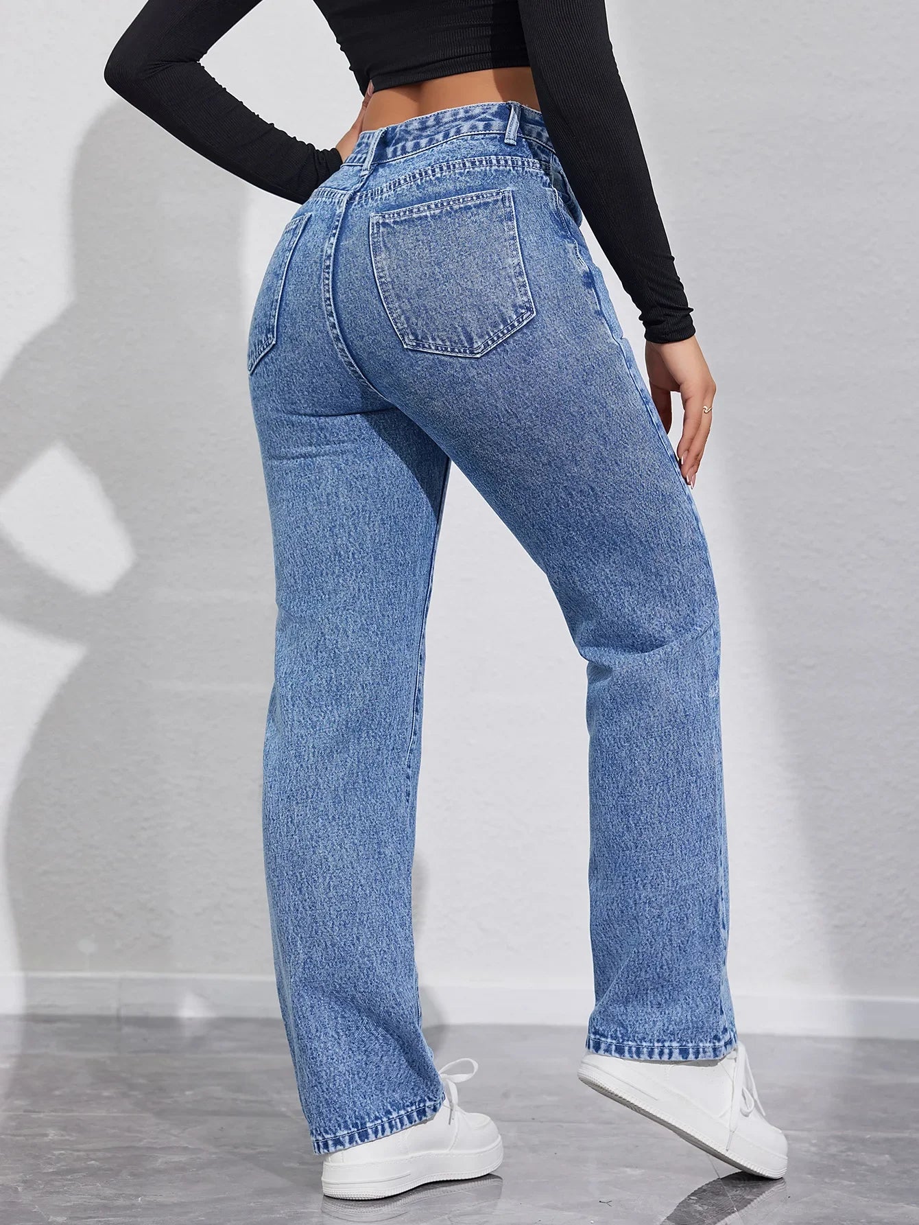 Women's High Waist Loose Comfortable Slimming Fashionable Straight Leg Casual Long Jeans Durable Quality from Mainland China.
