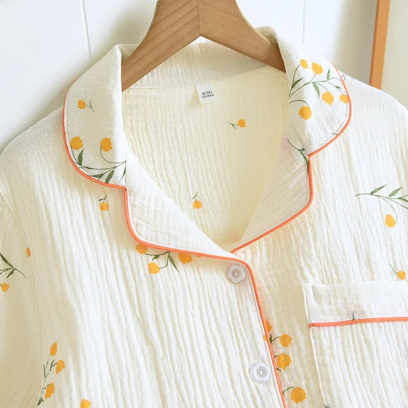 Neuer Sommer-Damen-Pyjama aus Baumwollkrepp, dreiteilig, kurzärmelig + Shorts + Hose, große Größe, einfacher Blumen-Pyjama, Heimservice-Anzug.