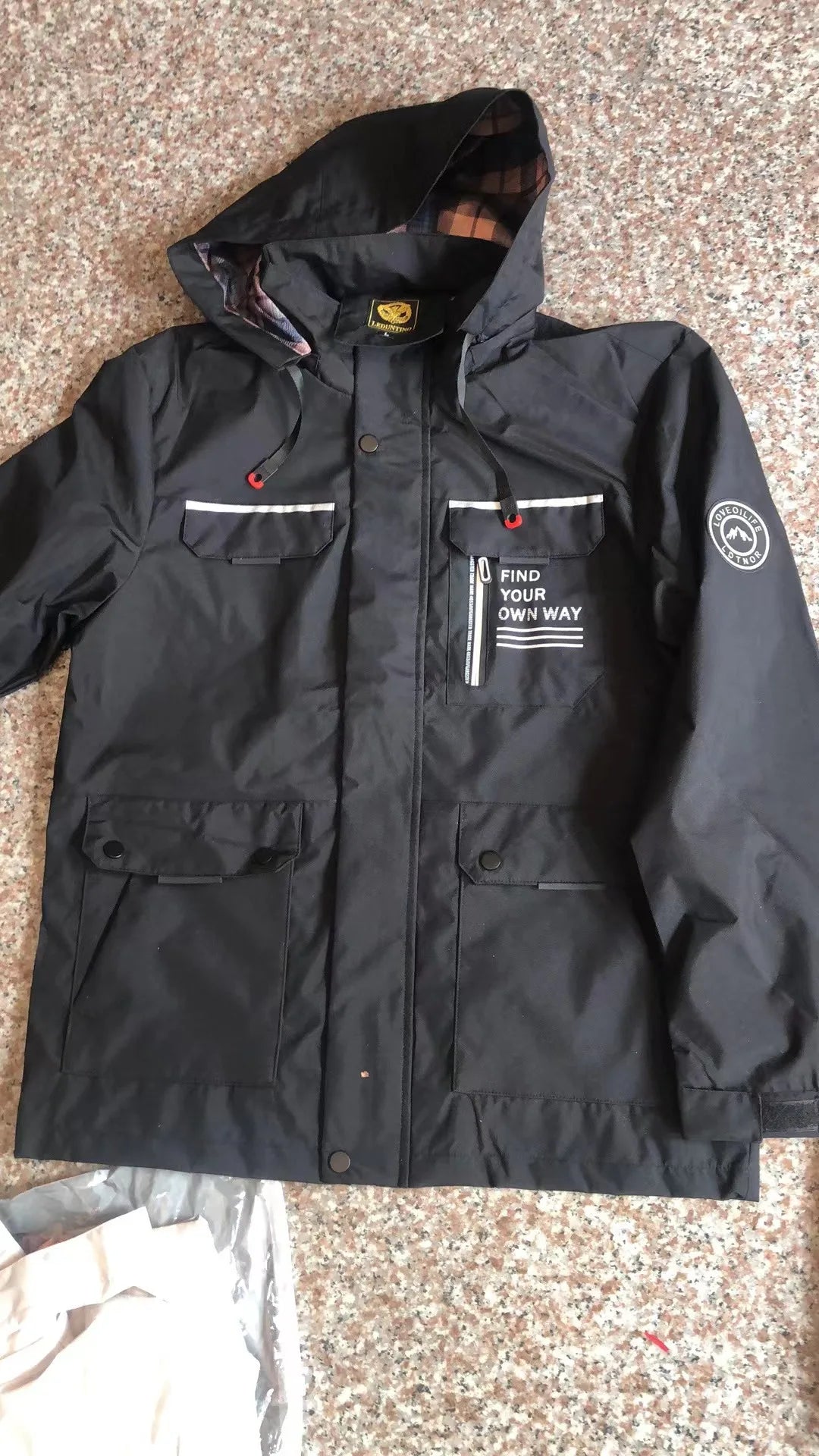 Fashion Men's Casual Windbreaker Jackets Hooded Jacket Man Waterproof Outdoor Soft Shell Winter Coat Clothing Warm Plus Size.