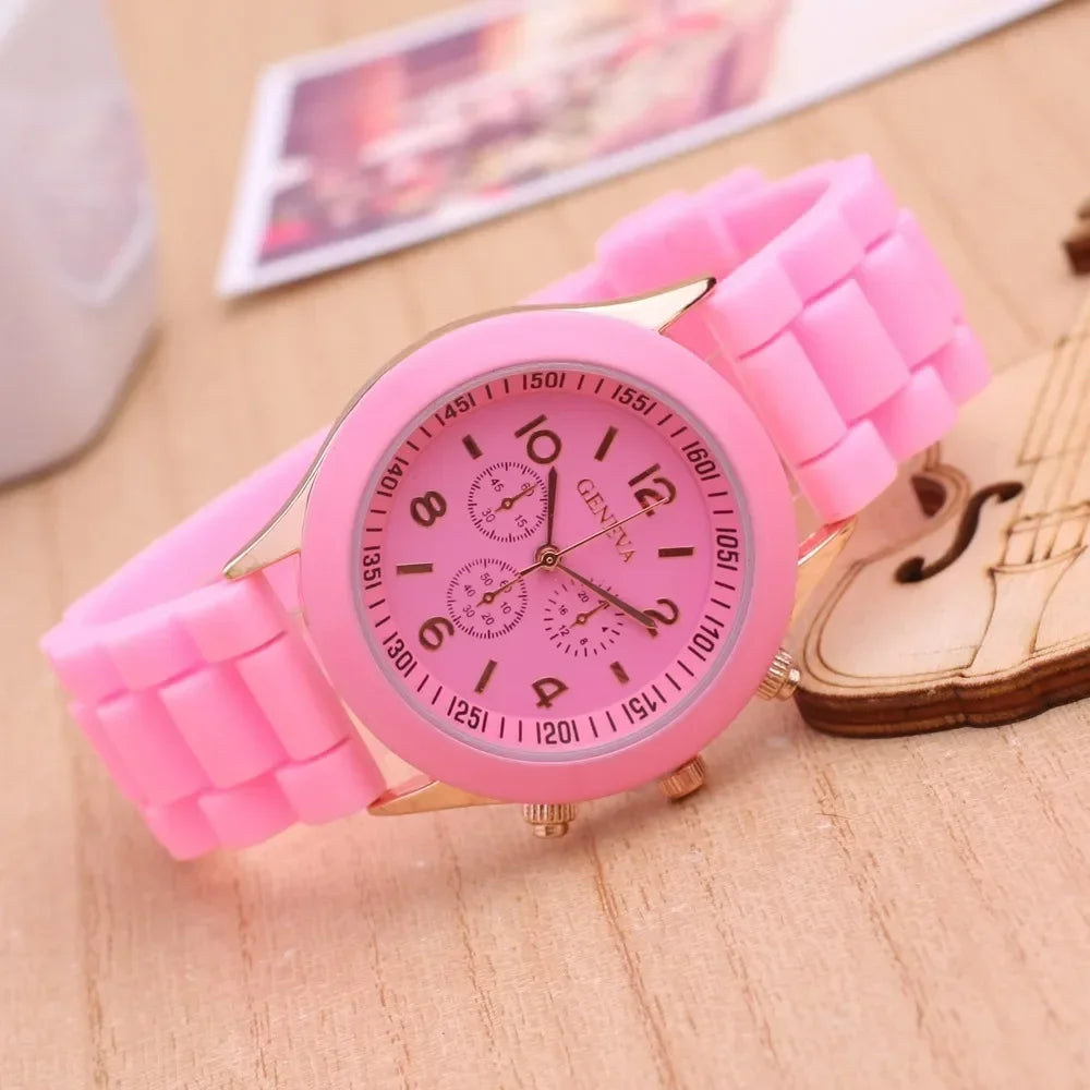 2025 New Fashion Luxury Brand Women's Watch Silicone Strap Quartz Wrist Watch for Female Relogio Feminino Zegarki
