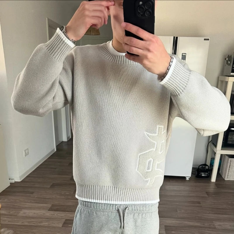 Y2K Round Neck Gray Knitted Sweater New Popular Symbol Pattern Retro Harajuku Pullover Autumn Winter Warm Boxy Men's Clothing.