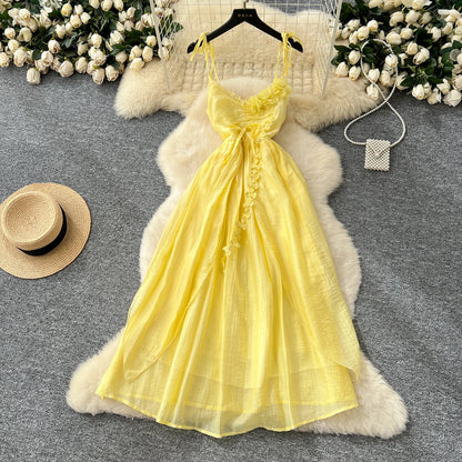 SINGREINY 2025, süßes Sommerkleid für Damen, Spaghettiträger, plissiert, 3D-Blumenmuster, schickes Sommerkleid, Fairycore, unregelmäßiges Kleid.