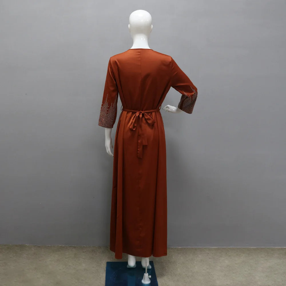 Naher Osten Ramadan Marokkanisches muslimisches geschmiedetes Gesichtskleid Arabisches Dubai-Kleid Luxusmode Hot Diamond Abendrobe.