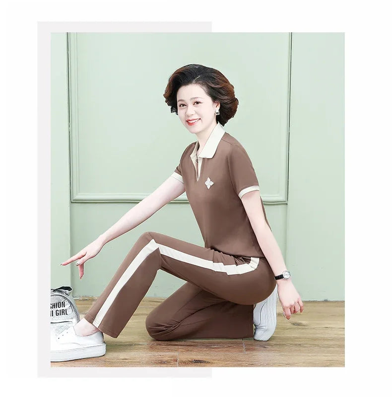 Casual Breathable Short Sleeve Sportswear Set for Middle-Aged Mothers Fashionable Summer Clothing Grandmother Style.