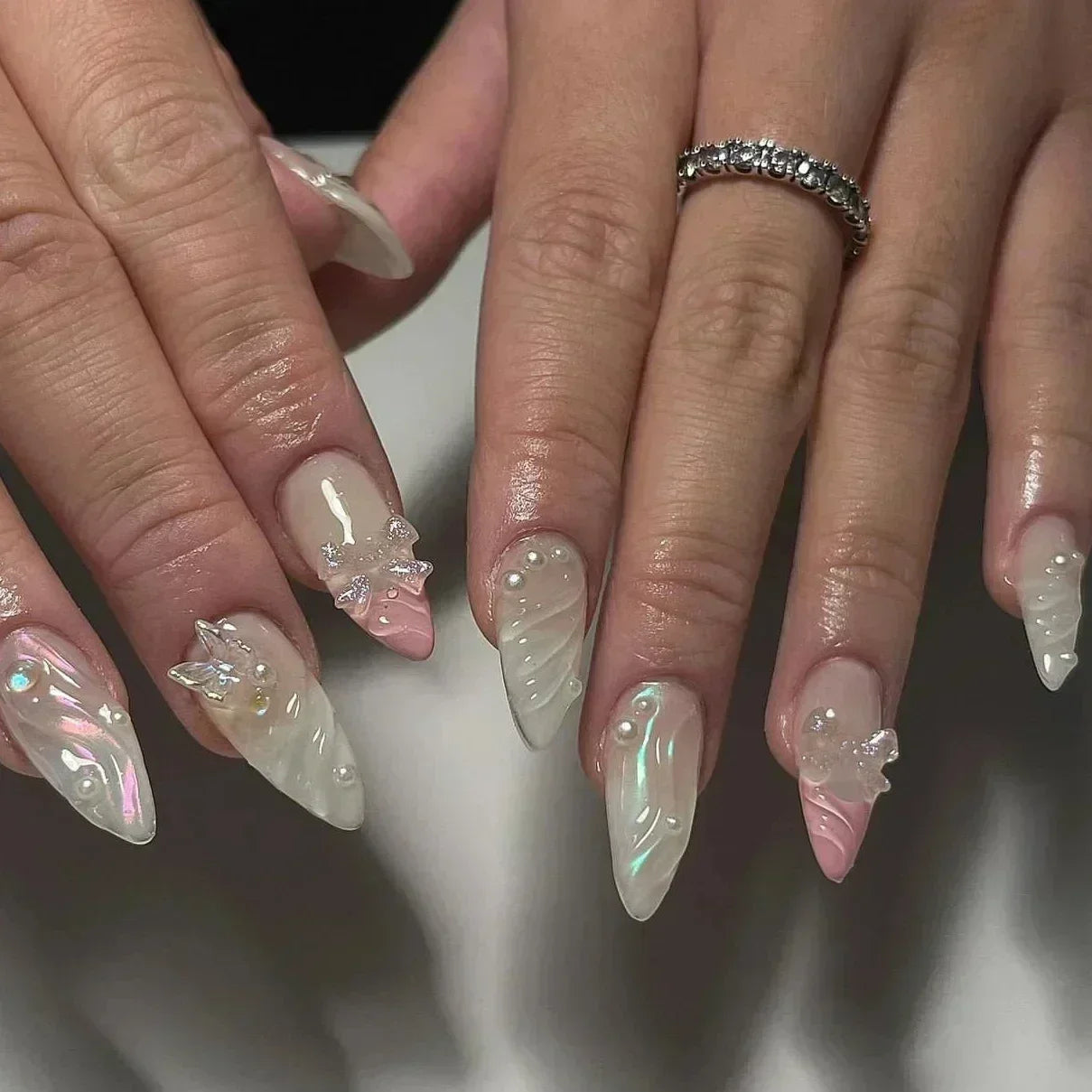 White Glitter Powder Bowknot Long Pointed Fake Nails Art Ballet False Nail Cow Print Pearl Rhinestone Pink Almond Press on Nails