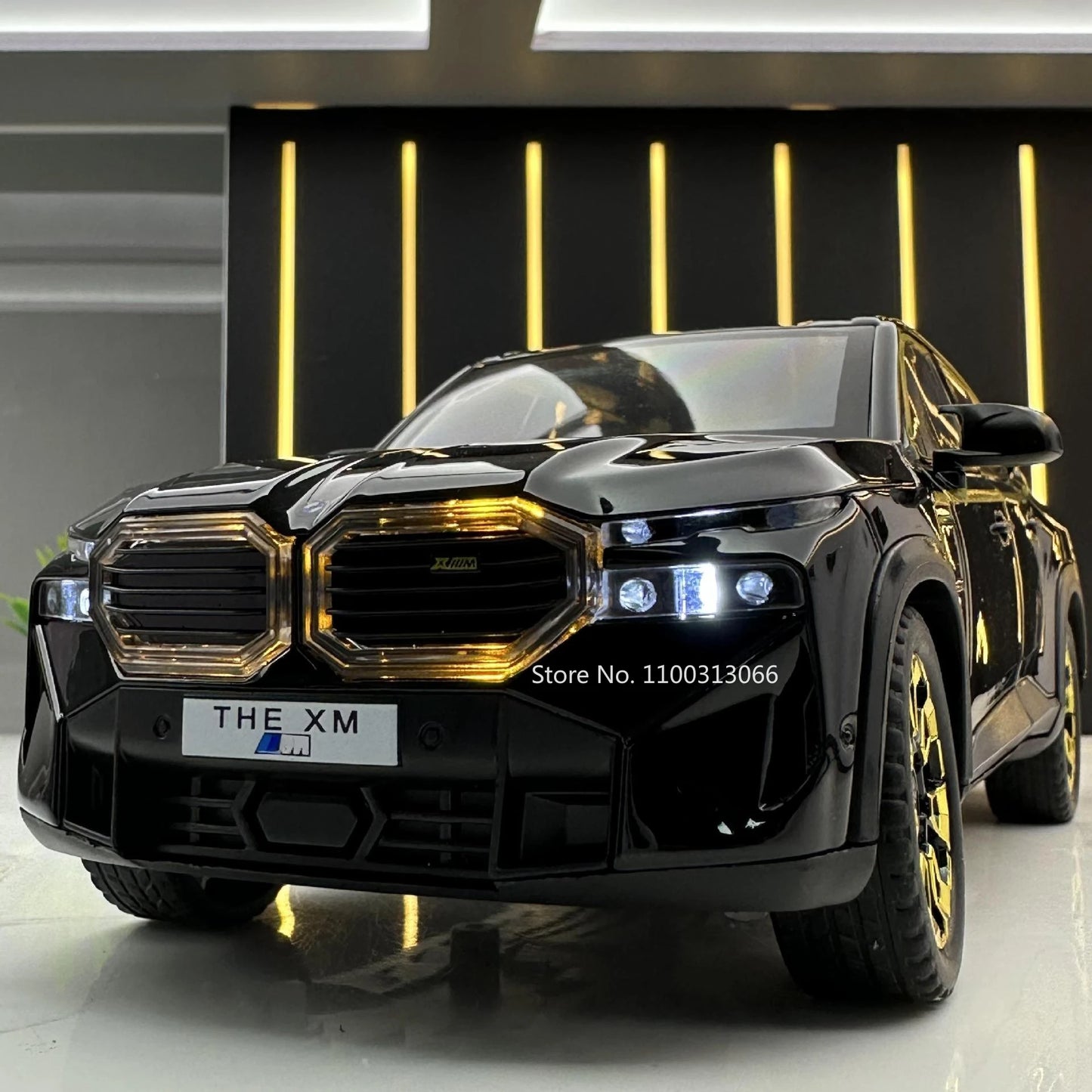 1/24 The XM Alloy Car Models Toy Diecasts Off-road Vehicles with Light Sound Pull Back Function SUV Car Toys for Kids Boys Gifts.