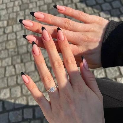 24pcs/set Long Stiletto Fake Nails Punk Snake Pattern Black White Matte False Nails Artificial Full Nail Tips Manicure Tools