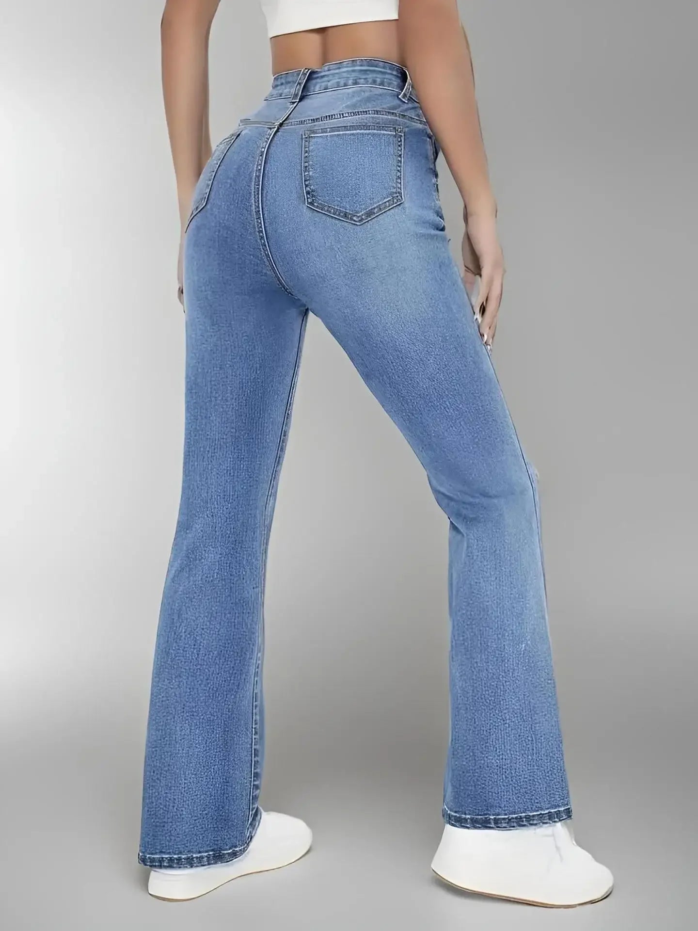Spring 2025 Women's High Waist Straight Leg Light Blue Jeans Slimming Versatile Denim Pants Fashionable Casual Trousers.