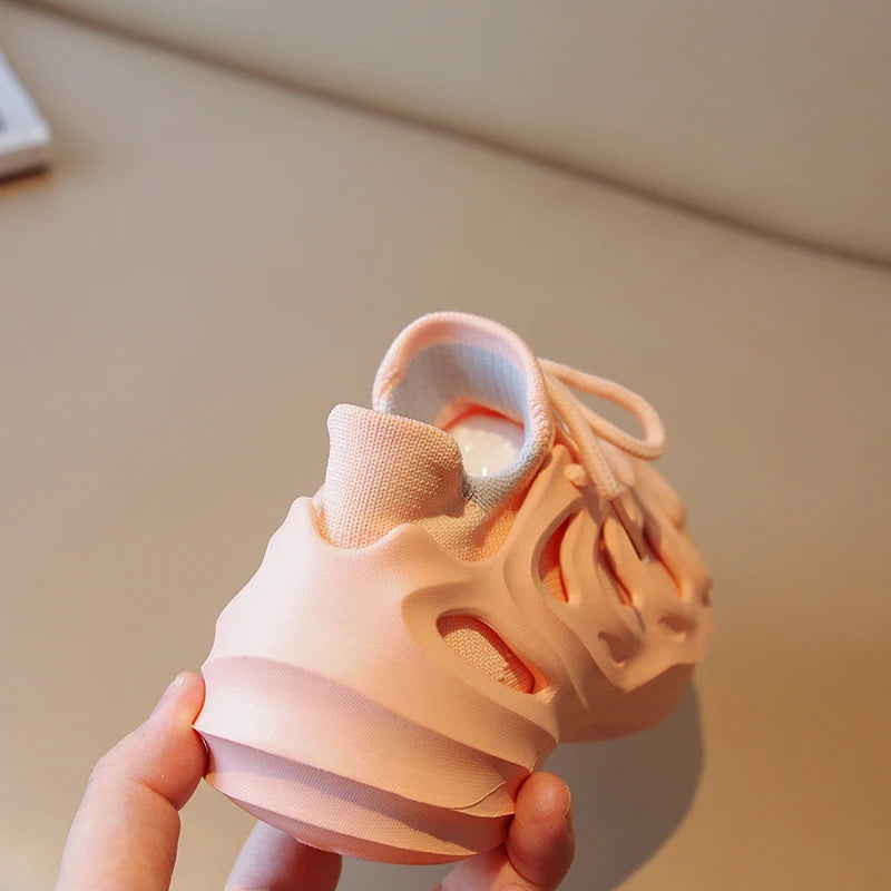 New Comfortable Lightweight Non-slip Running Shoes Kids Teenagers Boys Girls Sneakers.