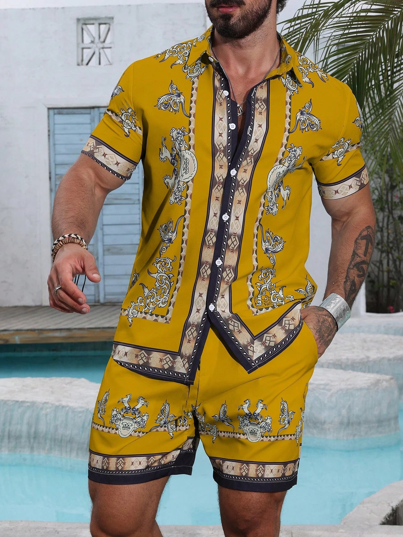 Baroque Luxury Printed Men's Shirt Shorts 2 Piece Set Summer Casual Shirt Hawaiian Beach Short-sleeved Men's Suits Clothing.