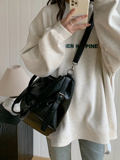 Fashion Tote Bag Leather Women Bag Simplicity Handbag Solid Vintage Shoulder Messenger Bag for Ladies.