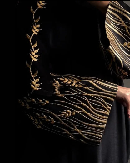 Muslim Women Dress Elegant Black Embroidery Abaya Long Robe Dubai Luxury Eid Ramdan Prayer Dress Kebaya Kaftan Moroccan Dresses.