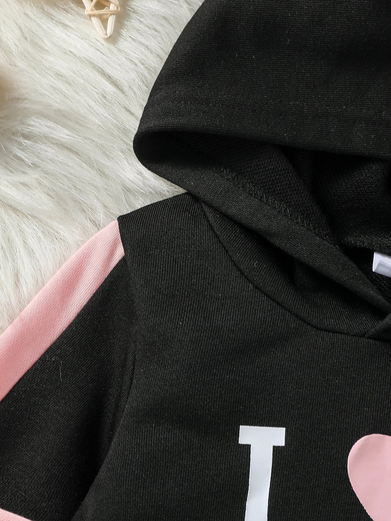 2-Piece Set Baby Girl Fall Casual Black Printed Letter &Heart Pure Color Long-Sleeved Hooded Sweatshirt &Pants Suit Clothes.