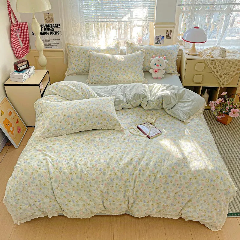 2025 new small fresh printing French lace lace double four-piece set bedding wrinkled yarn student three-piece set