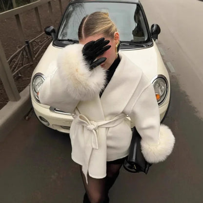 2025 Autumn Winter Chic Lapel Plush Coat With Belt Women Vintage Faux Fur Sleeve Tweed Open Coats Female Casual Street Outwear.