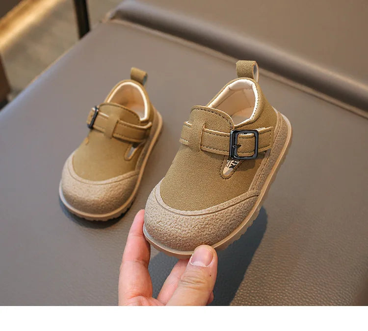 Boys' Boken Shoes Soft Soled Children's Shoes 2025 New Arrivals 0-1 years old Children's Sports Shoes Fashion Retro Bean Shoes.