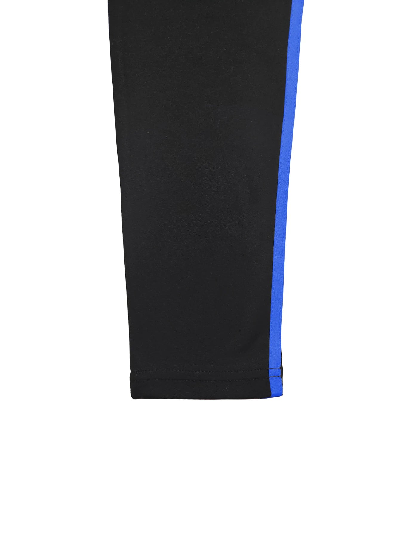 2025 Women's Summer Two-Piece Set Sportswear Short Sleeve Trousers Color Block Soft Fashion Basic Versatile Outfit.