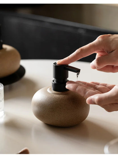 Nordic Keramik Lotion Flasche Squeeze Flasche Bad Seife Spender Shampoo Körper Lotion Conditioner Flasche Bad Zubehör