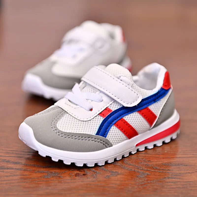 New Four Seasons Children's Sneakers Kids Shoes soft sole non-slip Casual Student Running Shoes Fashion Breathable baby shoe.