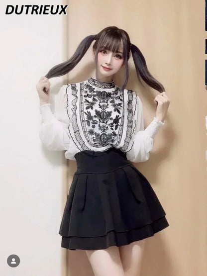 Japanese Lolita Black Skirts Women 2025 Spring Autumn New Radian Waistline Slim Short Pleated Skirt Female Mini Skirt Culottes.