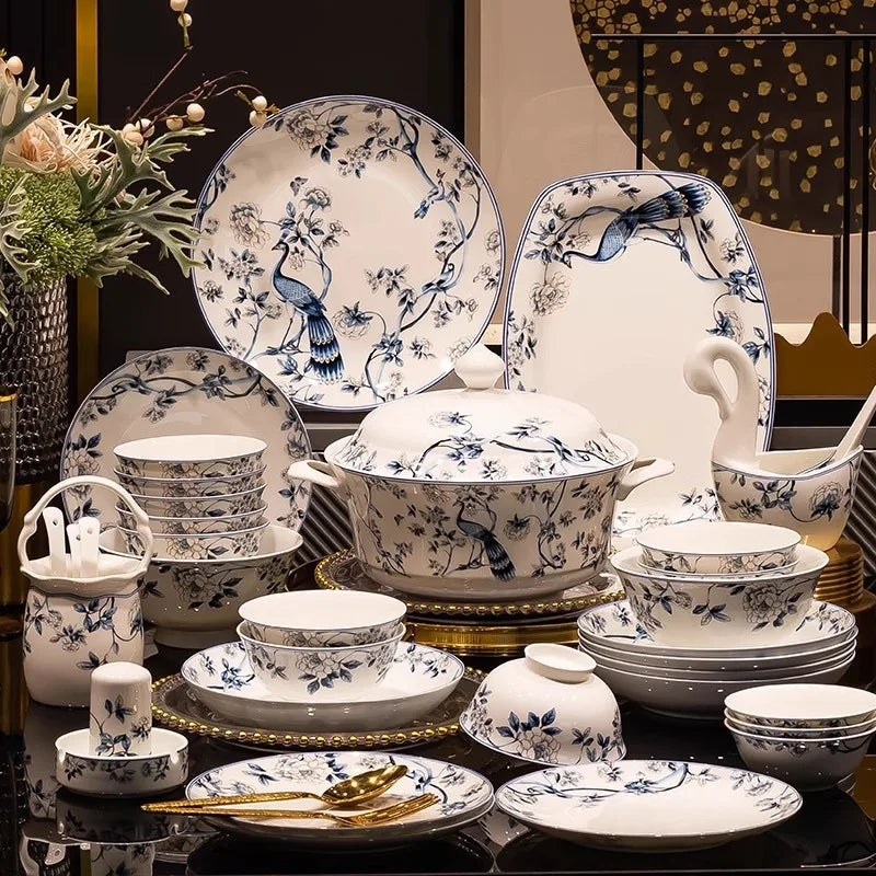 Blue Peacock Bone China Dining Plate Blue and White Kitchen Tableware Flower Ceramic Tableware Home Dining Bar Main Course Plate.