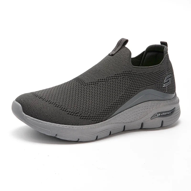 Men's Sports Running Shoes Fashion Breathable Cotton Shoelaces Increased Heel Sneakers Mesh Casual Sports Shoes.