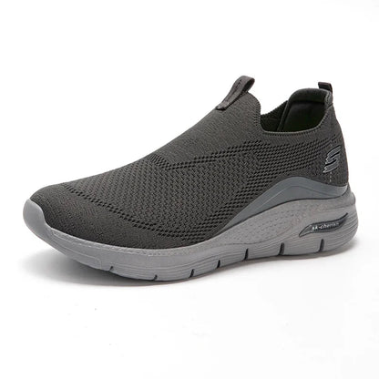 Men's Sports Running Shoes Fashion Breathable Cotton Shoelaces Increased Heel Sneakers Mesh Casual Sports Shoes.