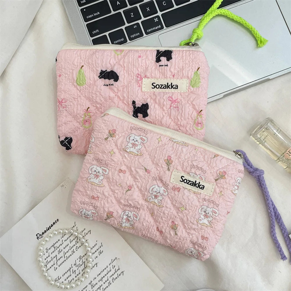 Cute Travel Cosmetic Lipstick Earphone Card Small Portable Storage Bag Purse Mini Makeup Handbags Pouch Organizer In Make Up Bag.