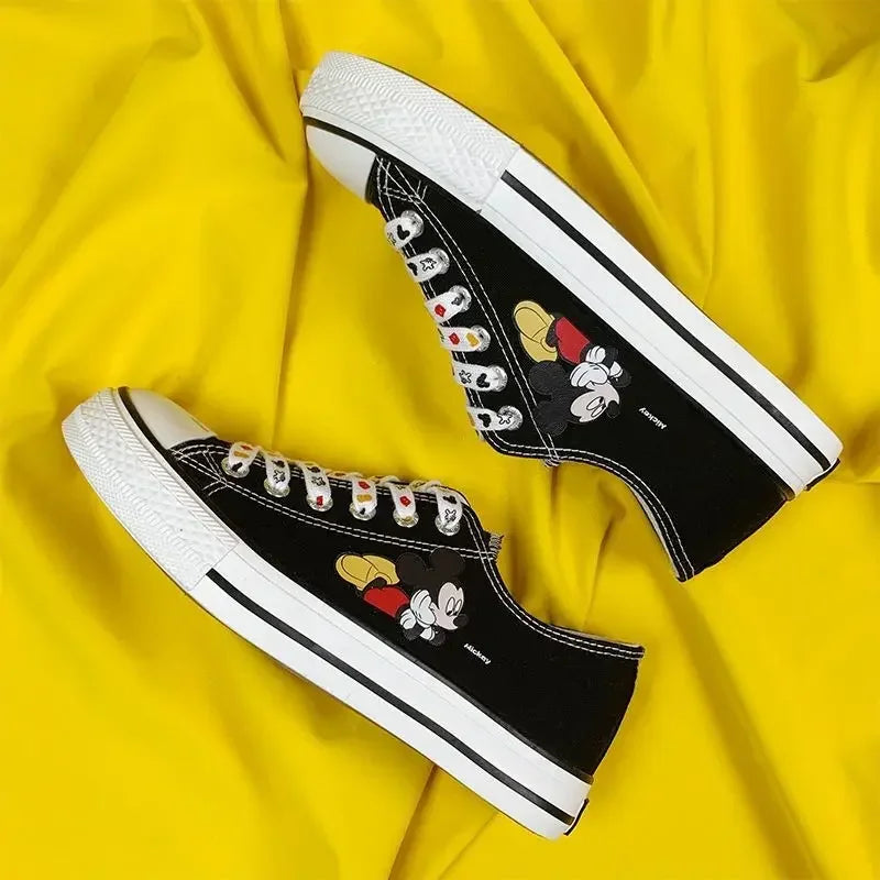 Disney cartoon canvas Stitch Couple shoes girls summer new Korean fashion wild Mickey mouse children canvas sneakers size 34-44.