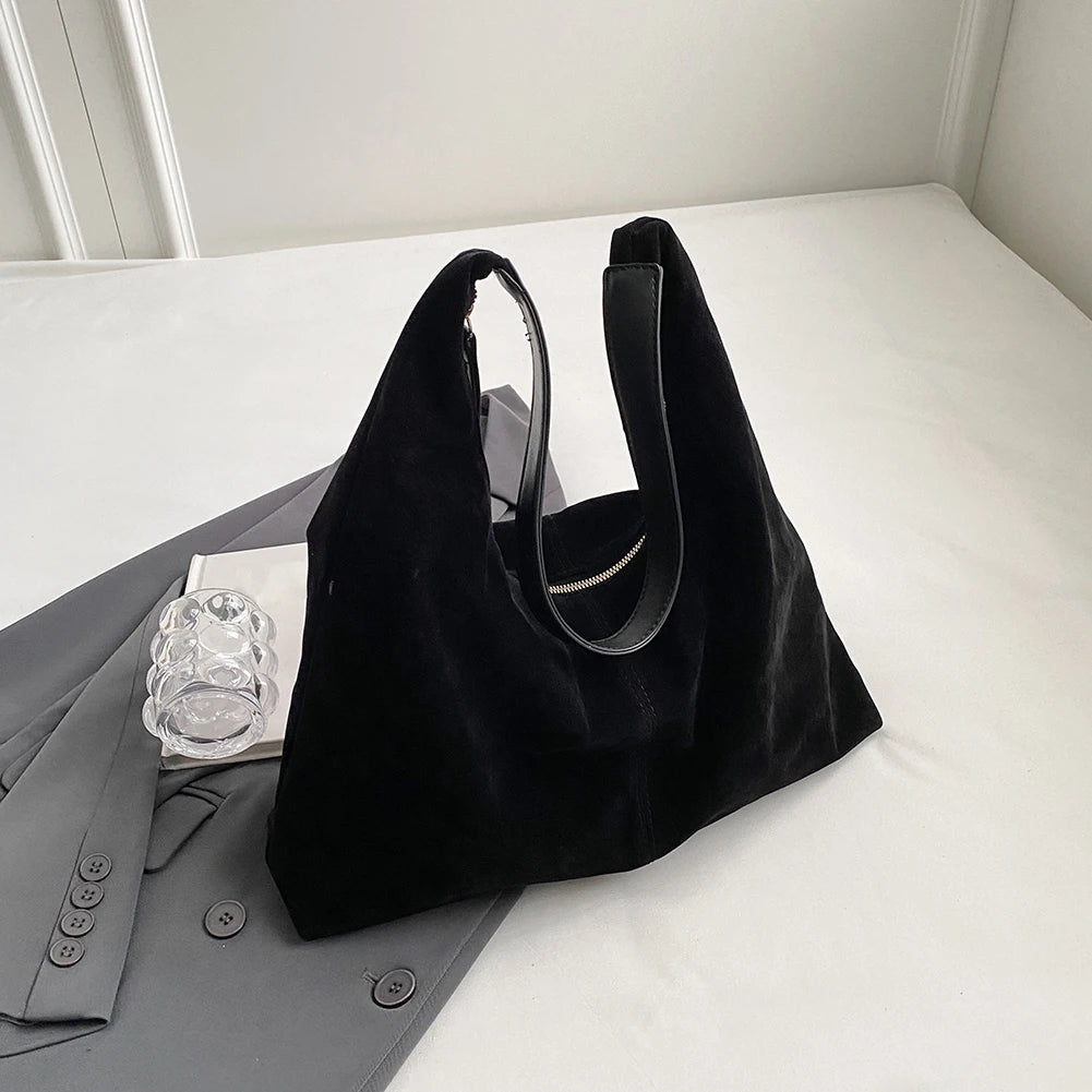 Women Suede Shoulder Bag with Zipper Hobo Bag Large Capacity Handbag Slouchy Bag Commuter Travel Bag.