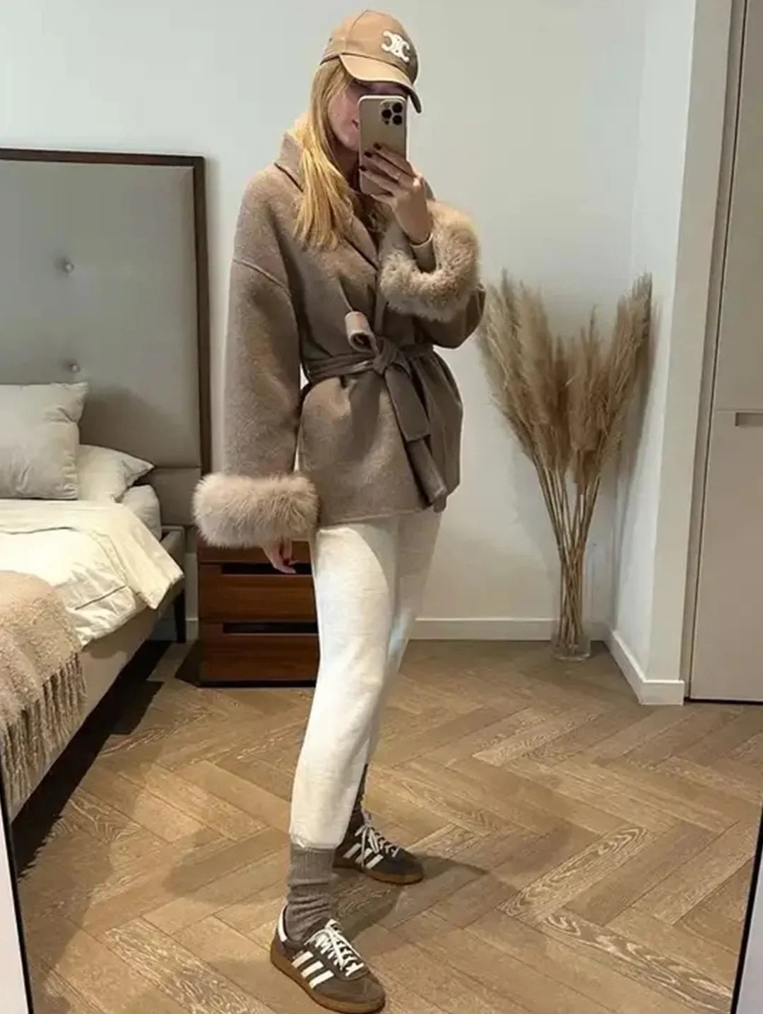 2025 Chic Lapel Plush Coat With Belt Women Vintage Faux Fur Sleeve Tweed Open Coats Female Autumn Winter Casual Street Outwear