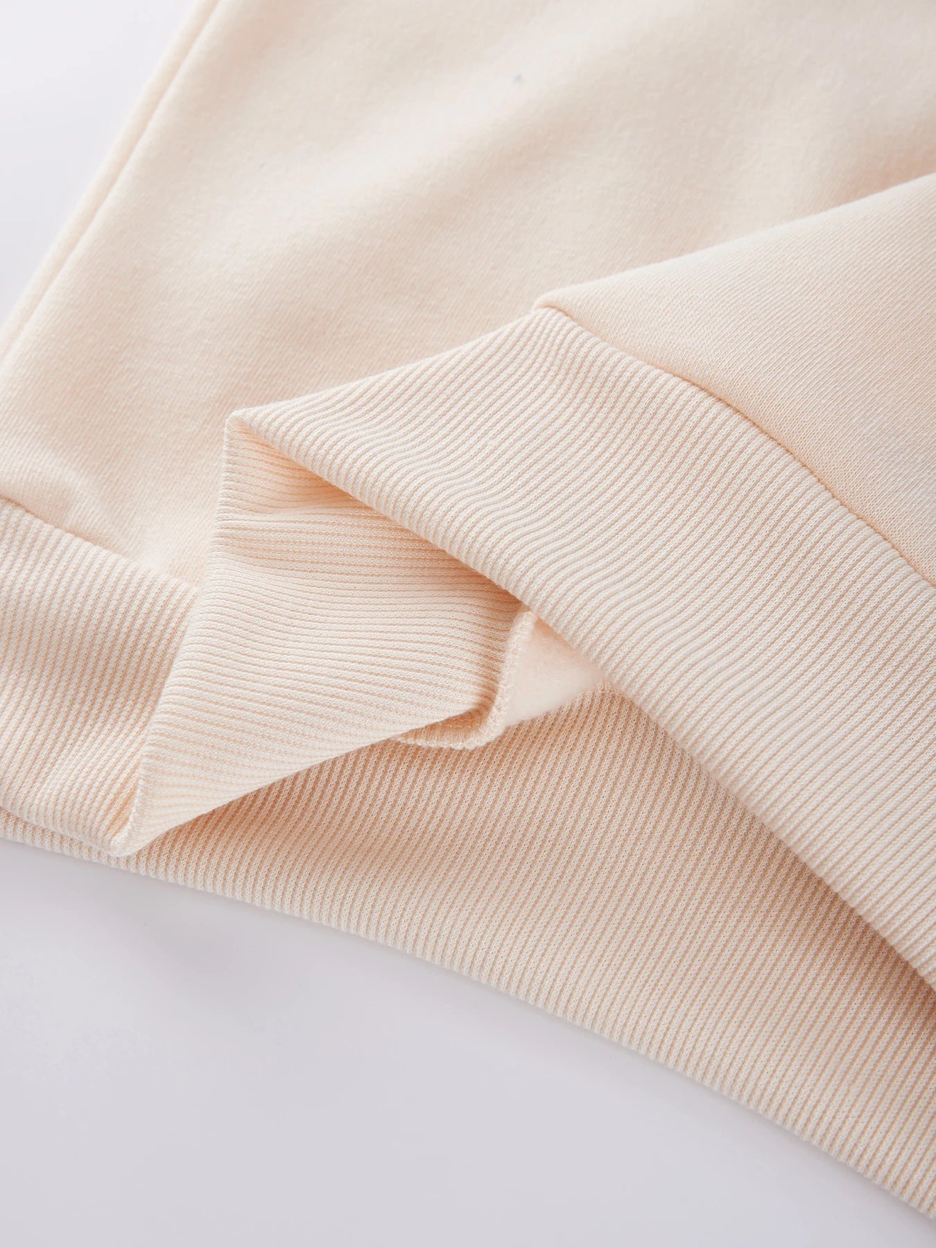 Custom University Printed Hoodies Women Basics Pocket Sweatshirts Autumn Fleece Warm Pullovers Comfortable Casual Womans Clothes.