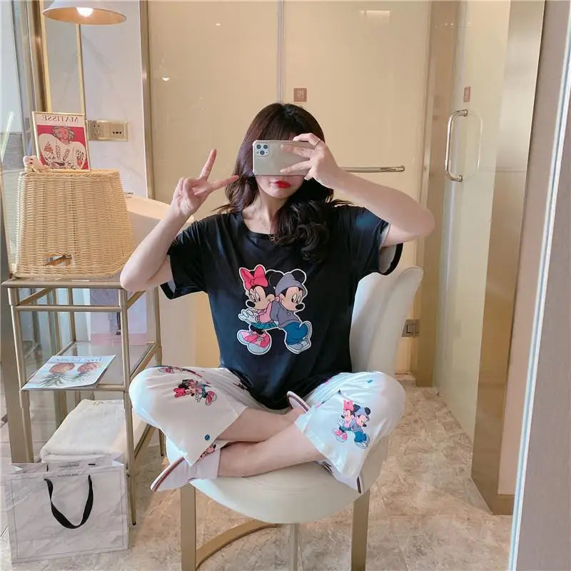 Sommer Pooh Bär Nachtwäsche frauen Lose Bequeme Cartoon Print Hause Kleidung Set Kurzarm Nachthemd Mickey Pyjama Set