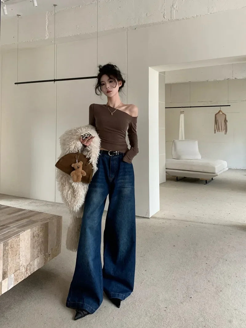 SexySpicy Girl Style Blackoff-the-Shoulder Long Sleeve T-shirt Slimming Smooths Your Silhouette Nefarious Crossbody Top For Wome.