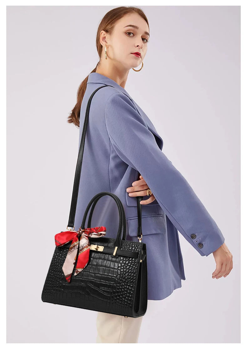 Leather  bag,women's handbag, cowhide cross-body bag, 2024 new style, light and luxurious, mother bag, large capacity.