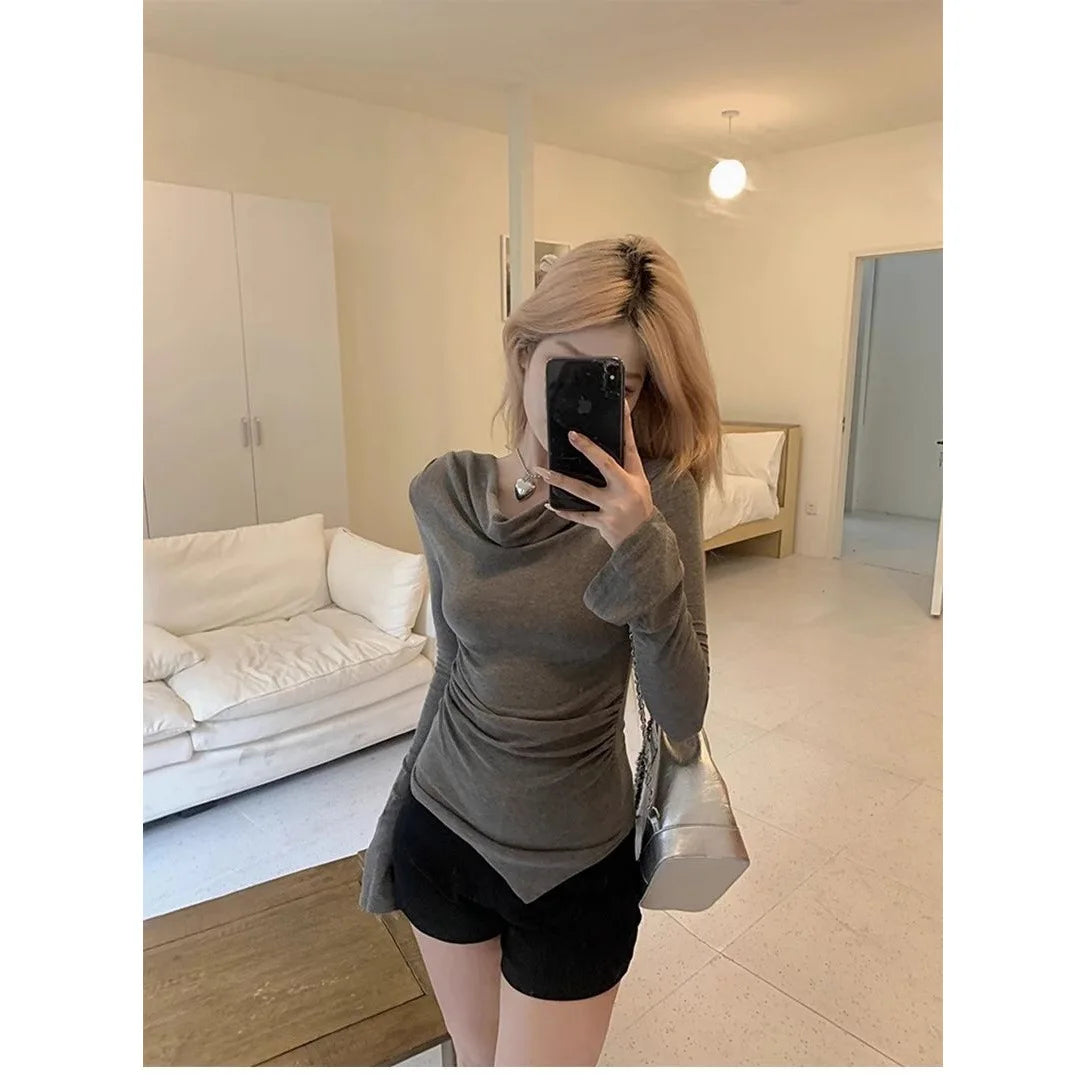 Spring Autumn Long Sleeve One Shoulder Slim Fit Short T Shirt Women's Fashion Design Sense Irregular Neckline Sexy Girl Style.