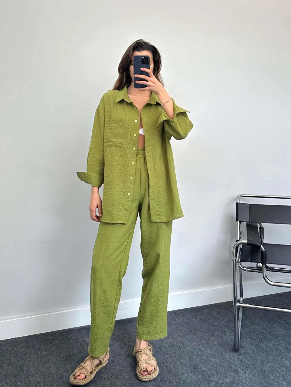 New Autumn Red Women Casual Two-piece Set, Features A Thin Long-sleeved Lapel Shirt Paired with Matching Drawstring Trousers.