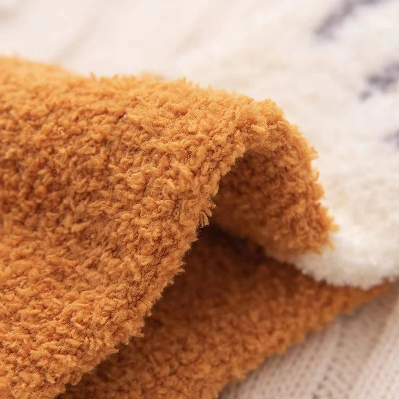 Women Winter Warm Fluffy Socks Cute Animal Claw Cat Paw Footprint Fuzzy Socks Female Thick Coral Fleece Home Floor Sleep Socks.