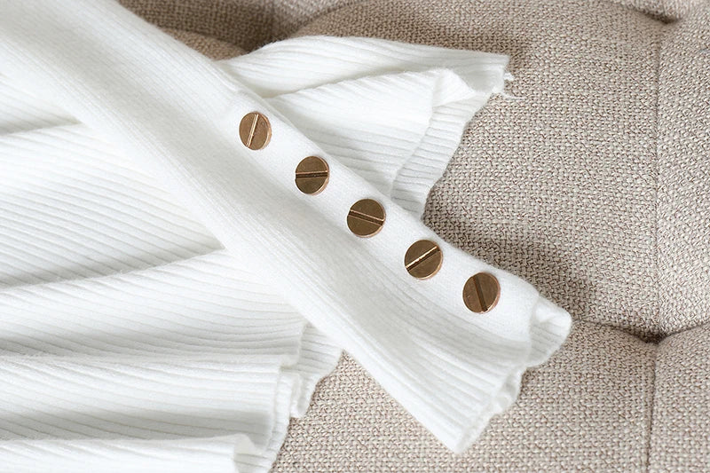 2025 Female Slim Knitted Soft Jumper Tops Autumn Winter Women Casual Sweater Pullovers Button Long Sleeve O-neck Chic Sweater.