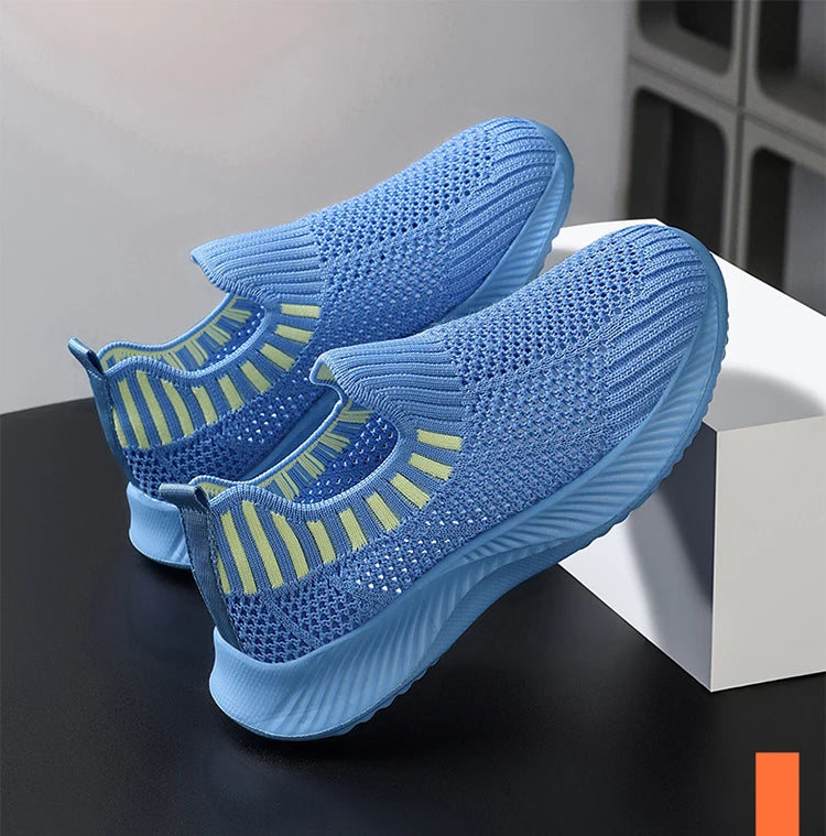 Children's Boys Lightweight Casual Shoes Soft-soled Breathable Kids Girls Sports Walking Sneaker Non-slip Tennis.