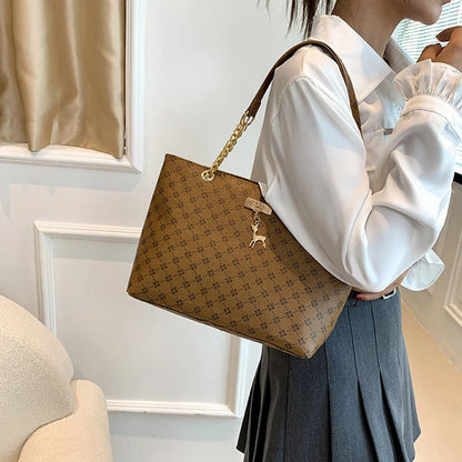 New Presbyopia Handbag Texture Soft Leather Large Capacity Tote Women Bag With Hanging Accessories Shoulder Bag.