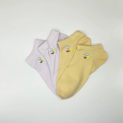 4 Pairs Cotton Women's Boat Socks No Show Socks Set for Lady White Invisible Cotton Socks Pack Pink Black Breathable Summer