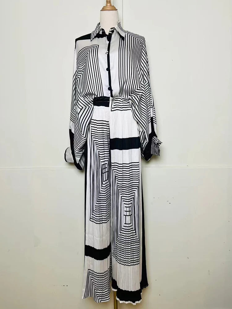 Designer's retro geometric print loose shirt two-piece set for Spring 2025 women's wear + pleated wide-leg pants fashion set.