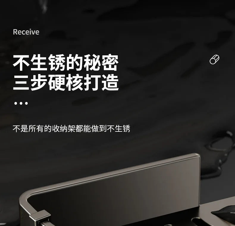 Dreieckiges Wandregal für Badezimmer oder Toilettenbereich. Rechteckiger zusätzlicher Balkon-Aufbewahrungsraum für kleine Badezimmer