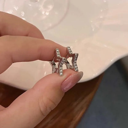 Y2K Style Hollow Pentagonal Stud Earrings for Women Personalize Star Asterism Round Ear Buckle Metal Accessories Fashion Jewelry.