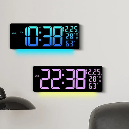 17-Zoll großer digitaler Wecker mit 11 Farben und dynamischem RGB-Display, RGB-LED-Wanduhr mit Farbwechsel/Doppelalarm/Raumdekoration
