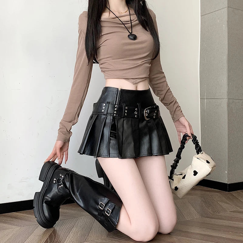 Women's Black Gothic A-line Pleated Leather Skirt Y2k Mini Shorts Skirts Harajuku Korean Emo Skirt 2000s Vintage Clothes Summer.