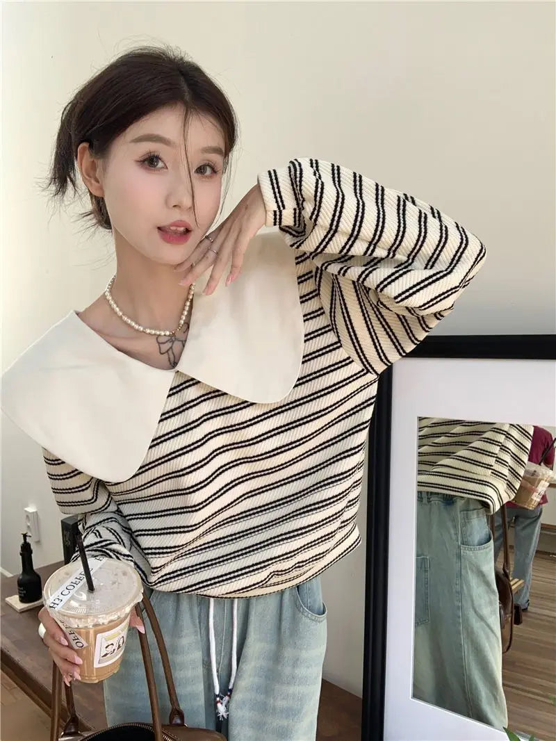 Oversized New Women Clothing Korean Patchwork Peter Pan Collar Sweatshirts Female Casual Striped Long Sleeve Loose T-Shirts Tops.