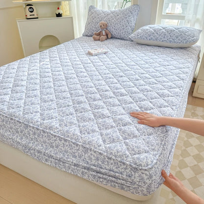 1pc Floral Style Bed Cover Quilted Bedspread Non-slip Mattress Protector Adults Kids Room Bedsheets 매트리스 커버 (No Pillowcase).
