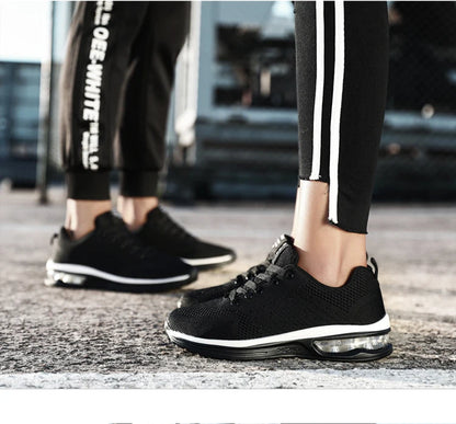 Men's and women's light casual sneakers Breathable mesh surface classic fashion lace-up walking and running shoes sneakers.